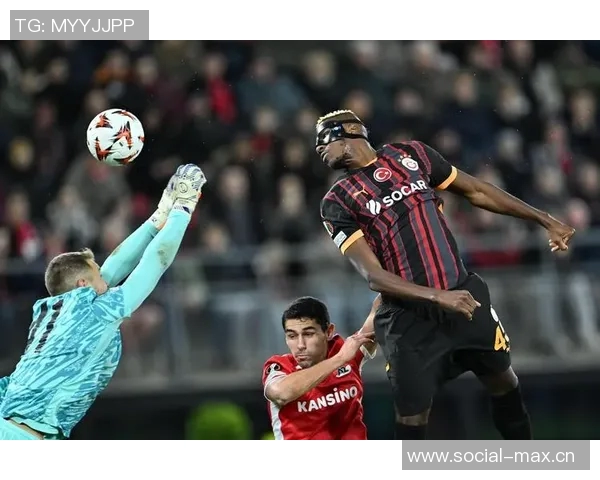 曼联新援表现出色!球迷期待他成为下一个传奇 曼联新援表现出色!球迷期待他成为下一个传奇